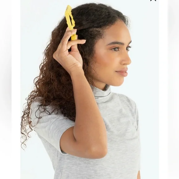 The Pre-Gamera Drybar Detangling Faves